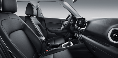 현대_베뉴_2025년형_가솔린 1.6_플럭스_color_int_블랙 인조가죽 시트.png