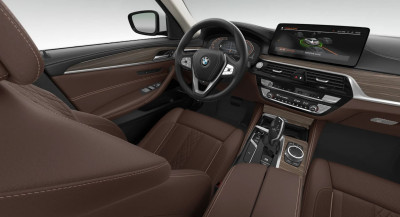 BMW_5 Series_2023년형_디젤 2.0_523d xDrive Luxury_color_int_Excl.leather 'Nappa' Mocha exclusive stitching leather piping in contrast.jpg